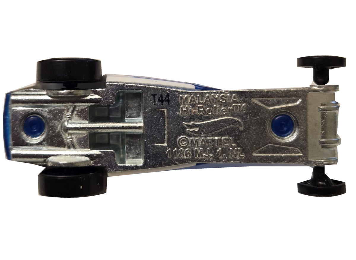 Hot Wheels Hi-Roller blue and white preowned, white background