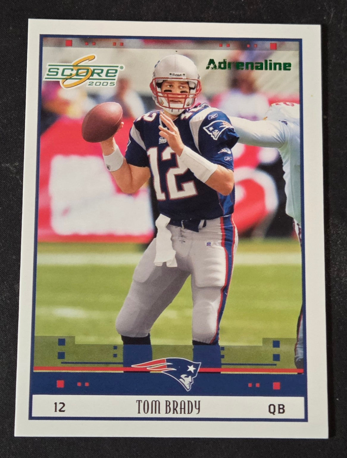 2005 Score Tom Brady 172 Adrenaline football card front