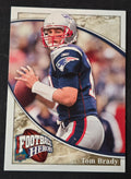 2009 Upper Deck Football Heroes Tom Brady 72 Patriots card front