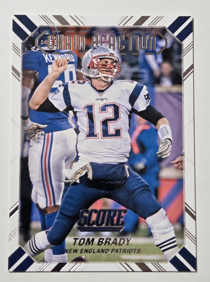 2016 Score Chain Reaction Tom Brady 3 Patriots card front
