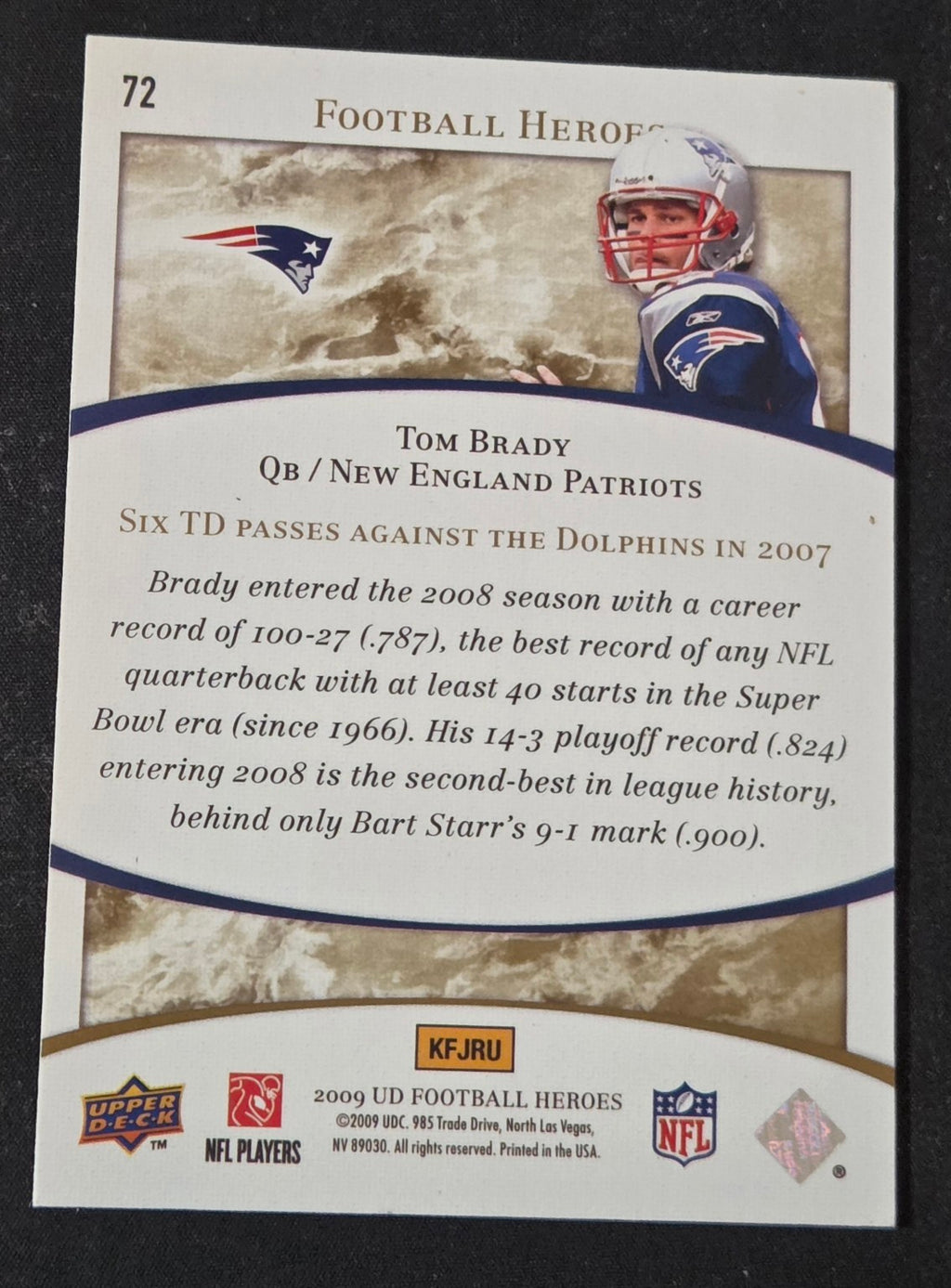 2009 Upper Deck Football Heroes Tom Brady 72 card reverse