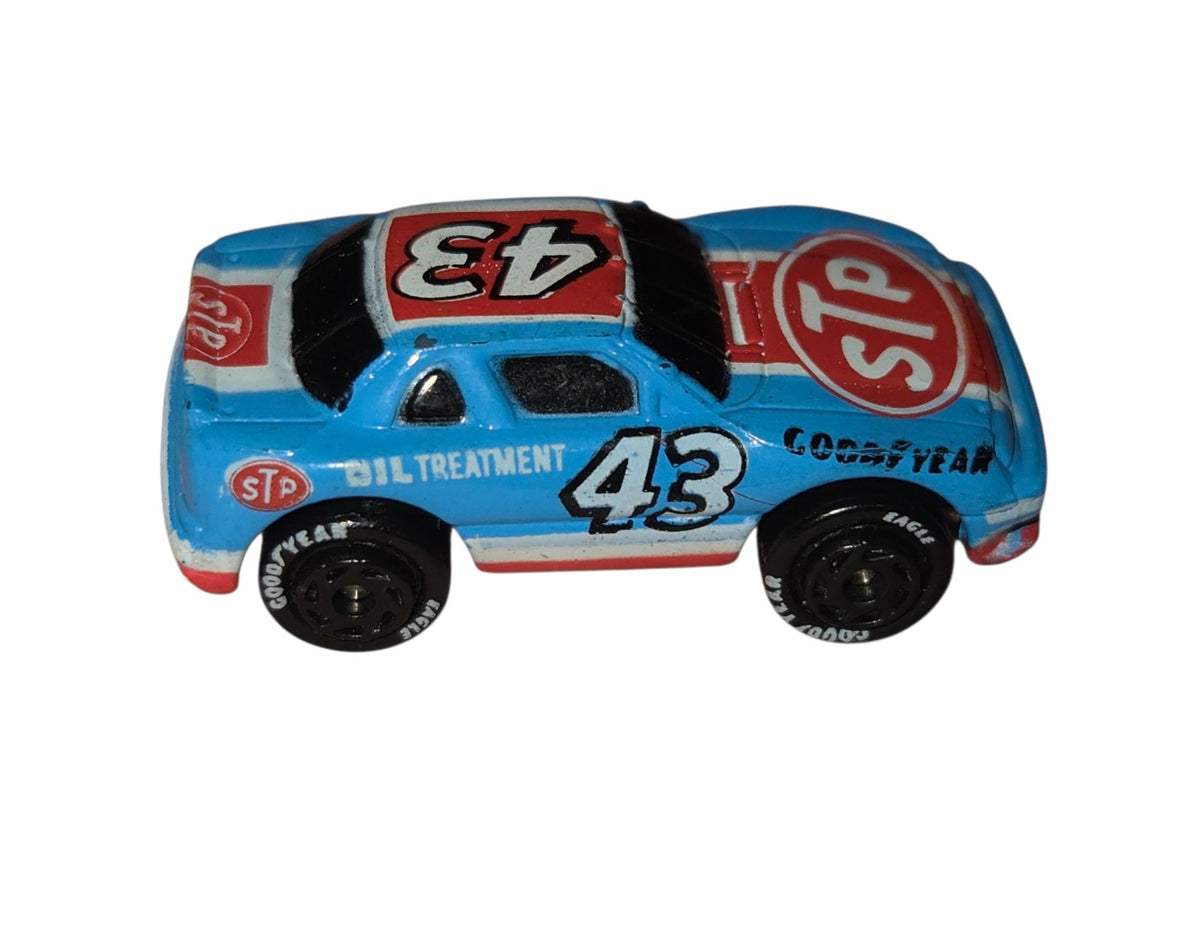 Richard Petty 43 STP Micro Machines car opposite side