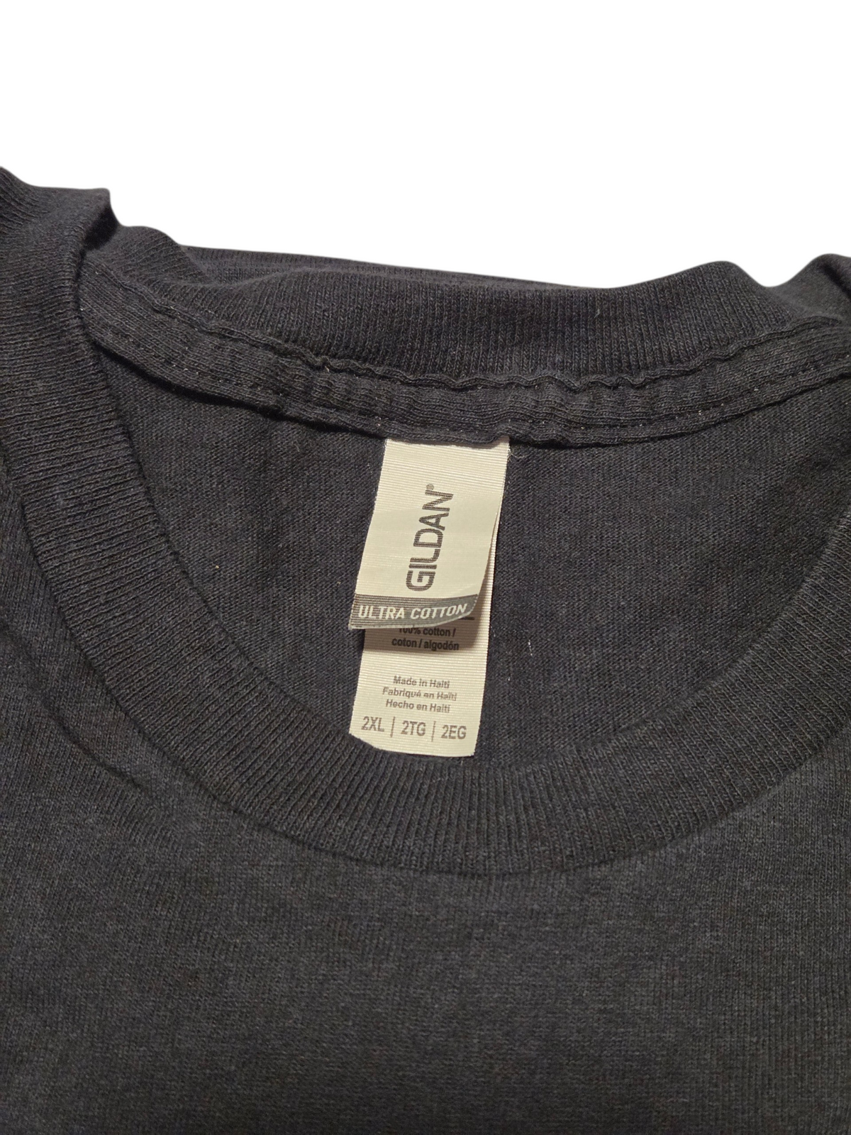 Gildan Ultra Cotton 2XL label, 100 percent cotton, made in Haiti