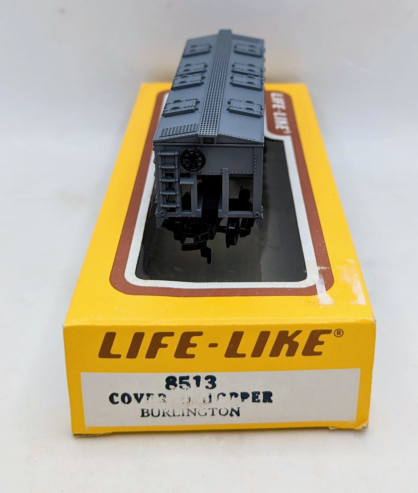 Life Like Burlington Route Covered Hopper CB&Q # 85124 Freight Train Car image 3