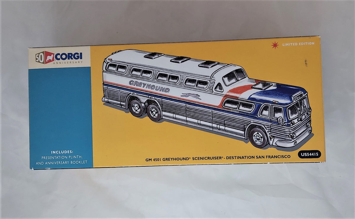 2006 Corgi 50th Anniversary Collection GM-4501 Greyhound Scenicruiser US54415