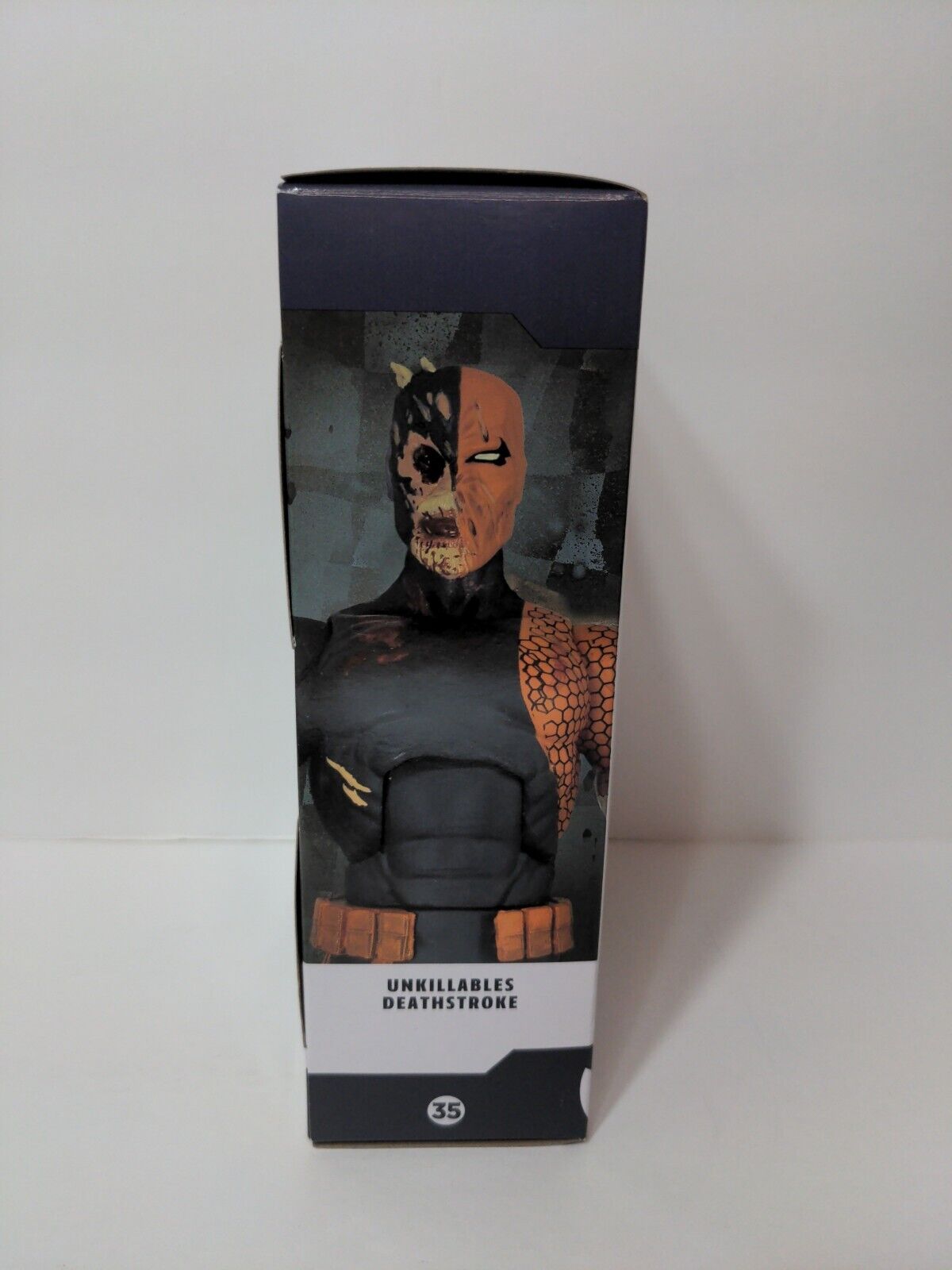 DC Direct Essentials DCeased Unkillables Deathstroke 7" Action Figure image 4