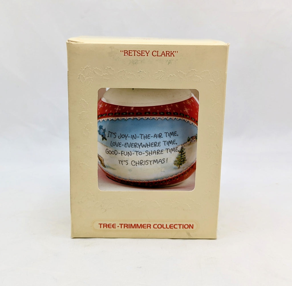 1980 Hallmark Tree-Trimming Collection Betsy Clark Glass Ornament image 2