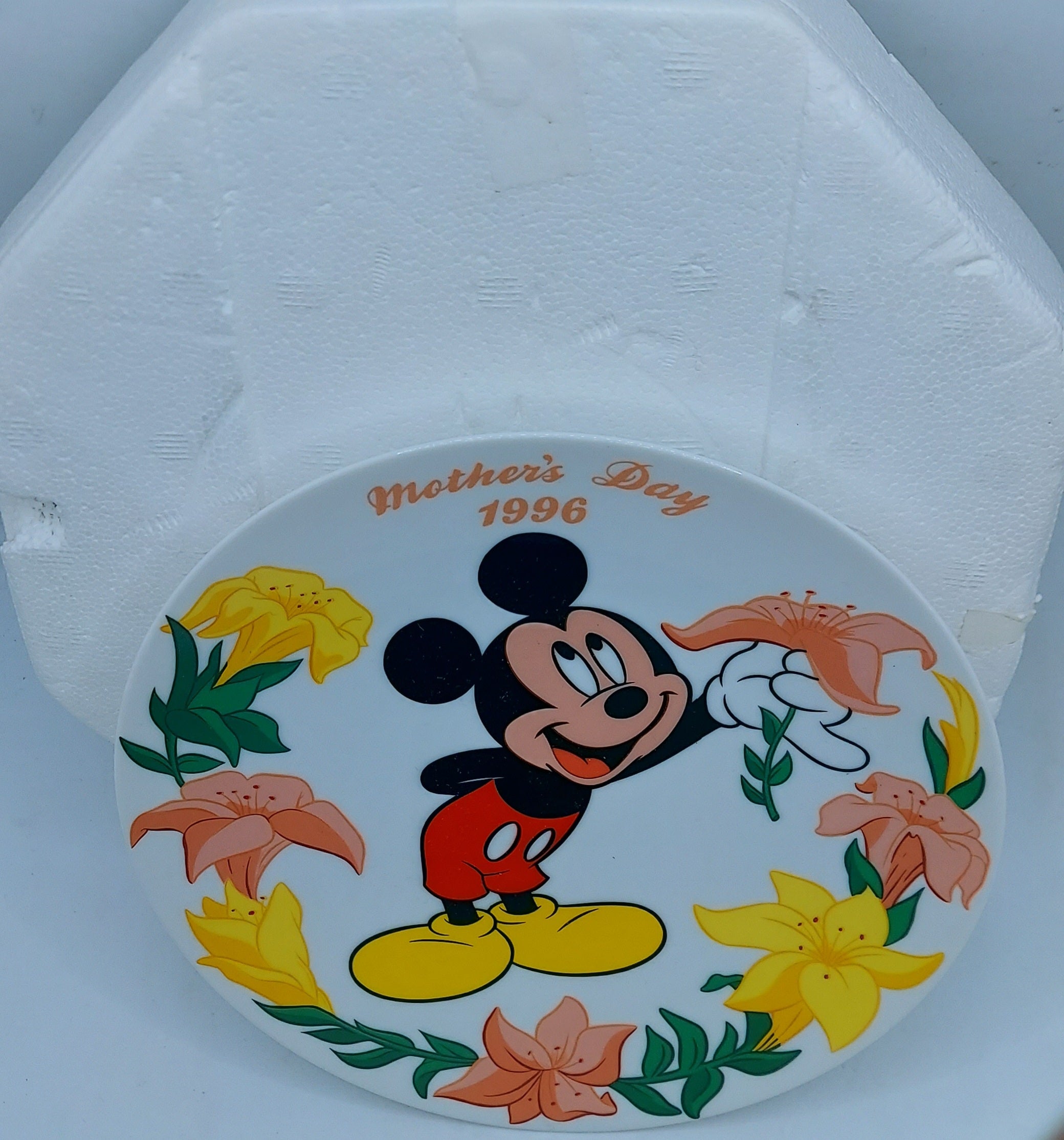 1996 Grolier Collectibles Disney Mickey Mouse Mother's Day 1996 Plate image 3