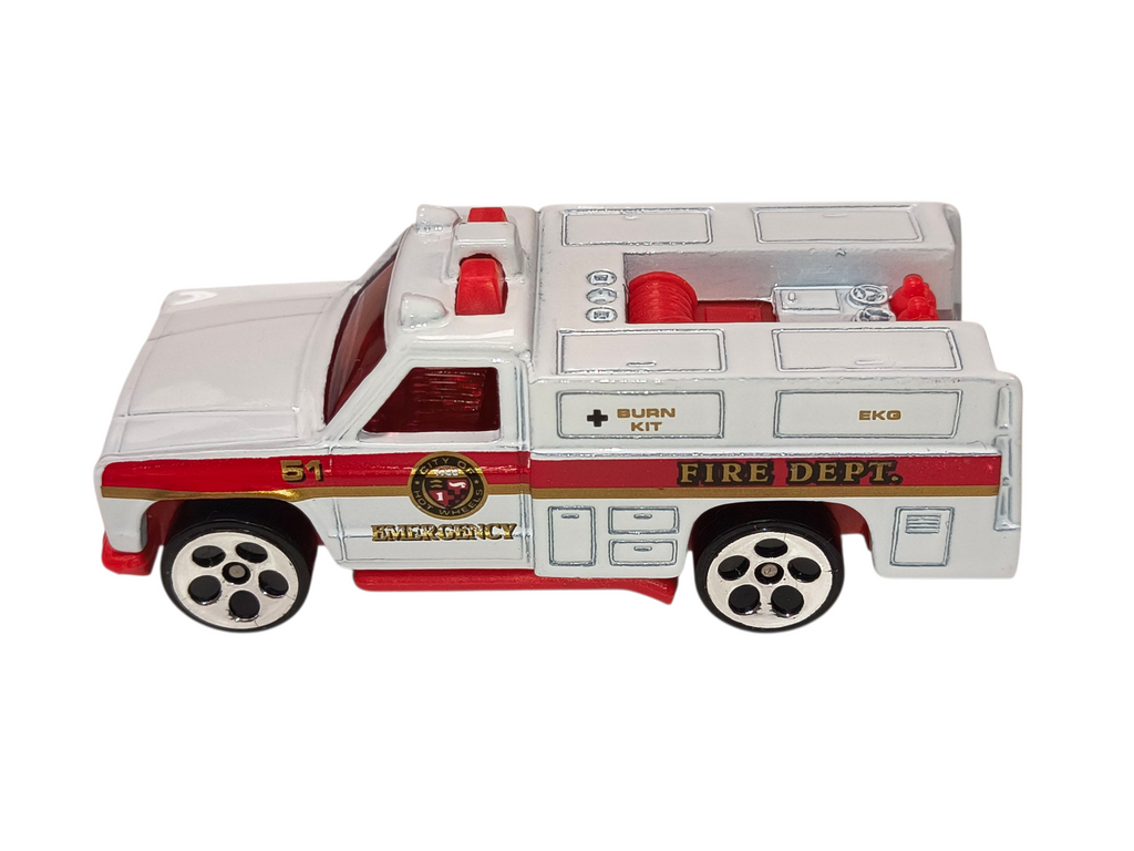 1999 Mattel Hot Wheels White Emergency Fire Department Ranger S33 1/64 Diecast image 2