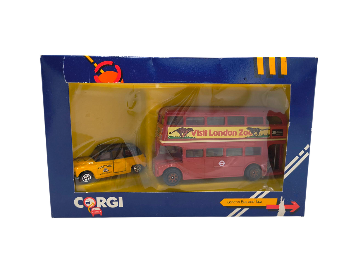 1984 Corgi Visit London Zoo Bus And Cutty Sark Taxi Set Diecast