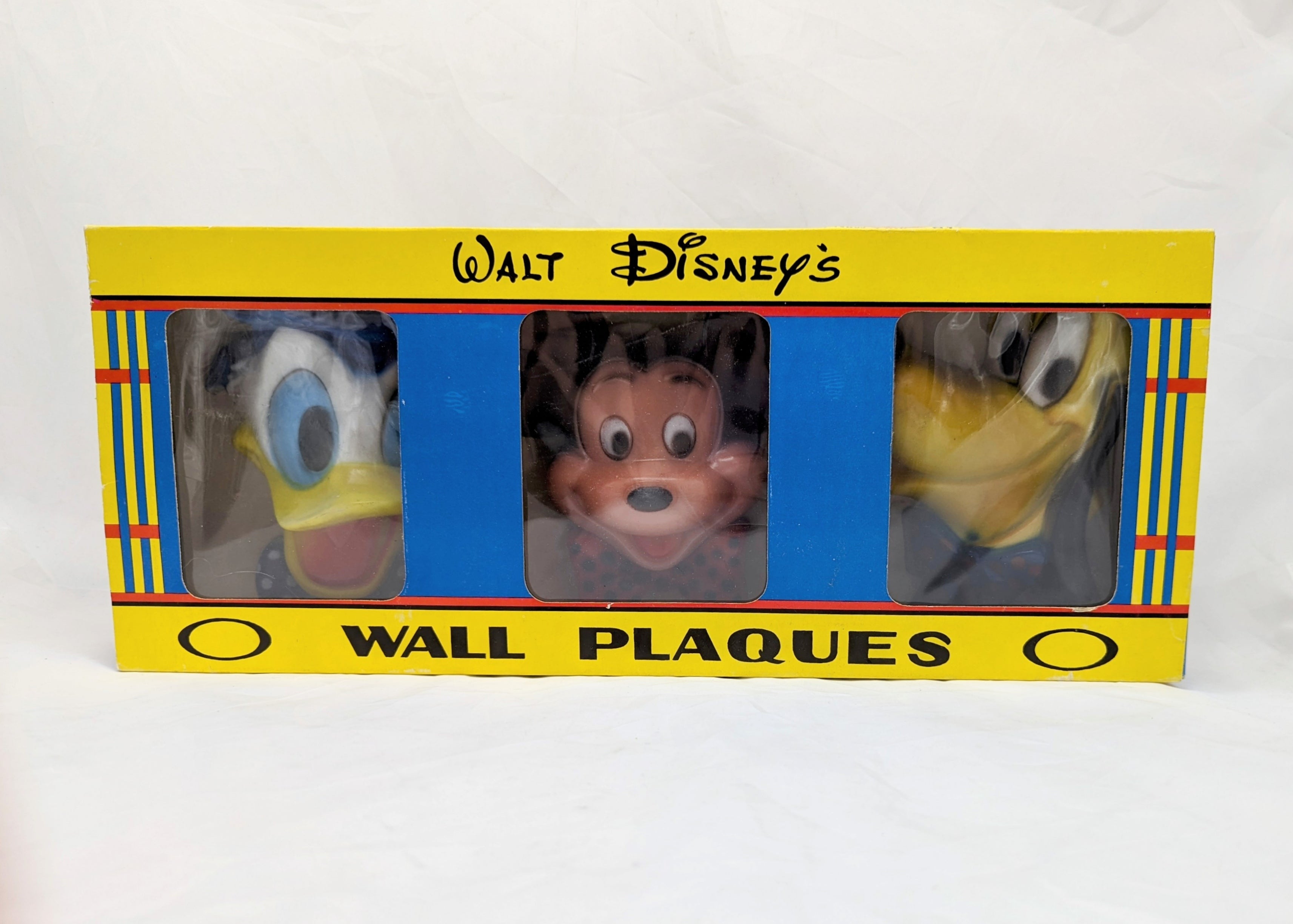 Vintage Walt Disney Mickey, Donald Duck & Goofy Wall Plaques