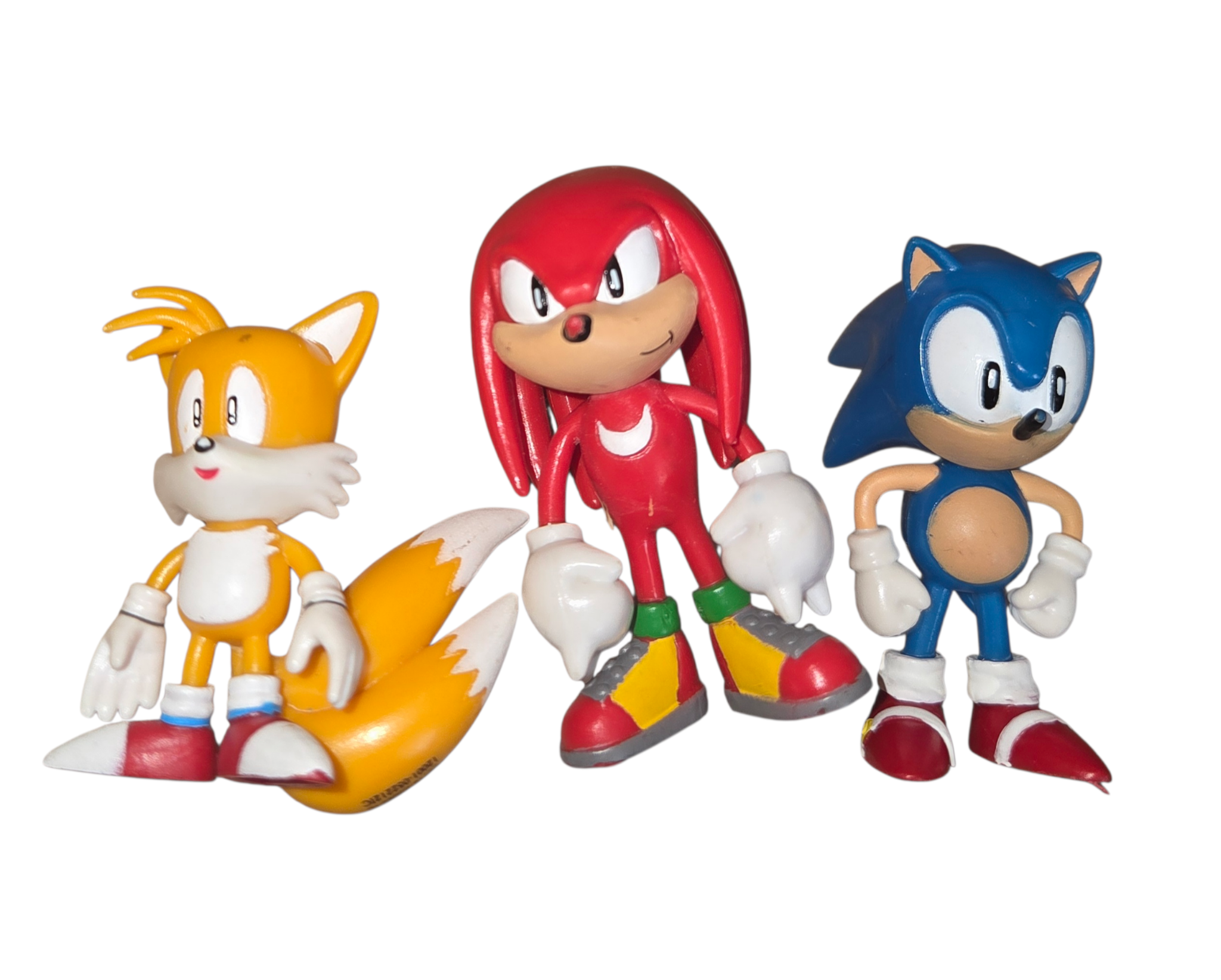 Jazwares Classic Sonic the Hedgehog, Knuckles And Tails 2.5" Figures