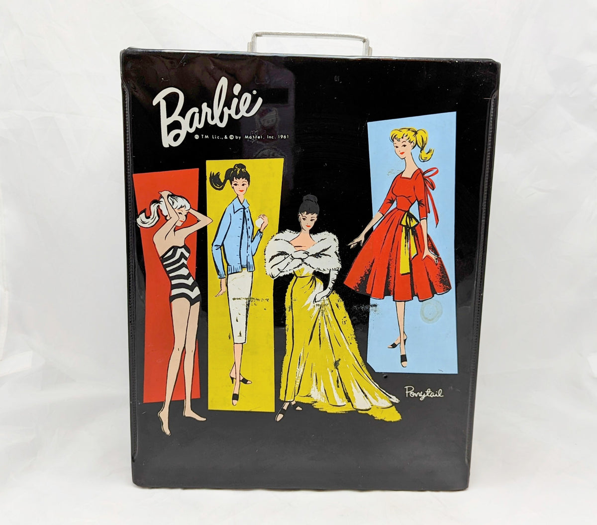1961 Barbie Wardrobe Carrying Case image 2
