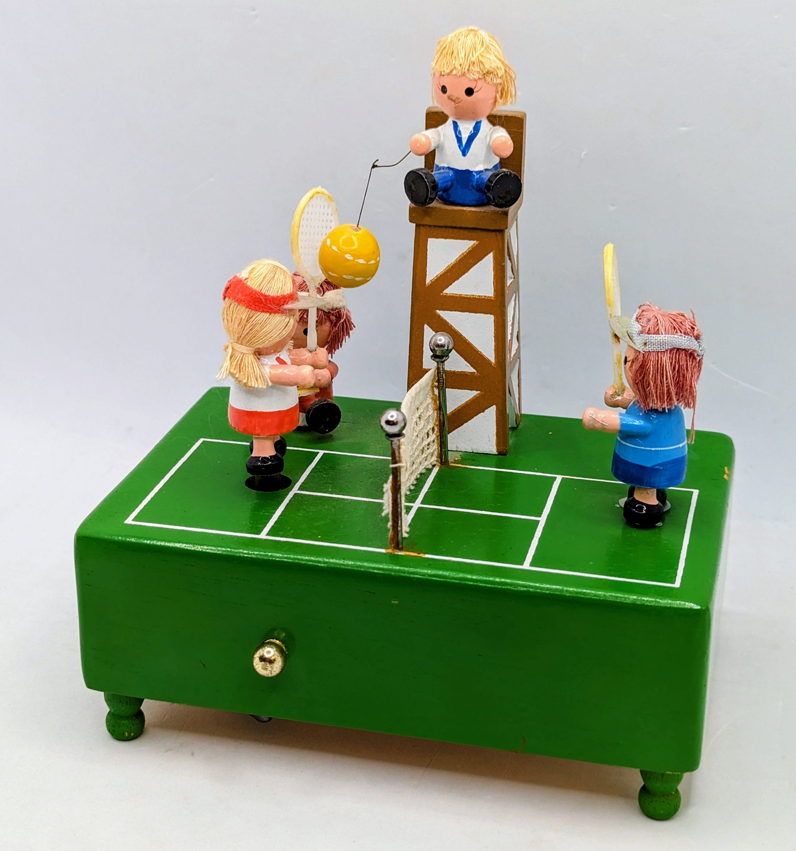 1982 Enesco Handcrafted Music Box Tennis In The Good Old Summer Time