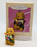 1997 Hallmark Keepsake Collector's Series Garden Club Ornament