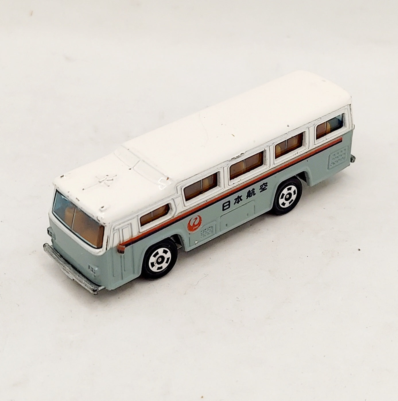 Tomica #41 FUJI Heavy Industries Semi Decker Tour Bus 1:148 Scale Vintage Japan image 2