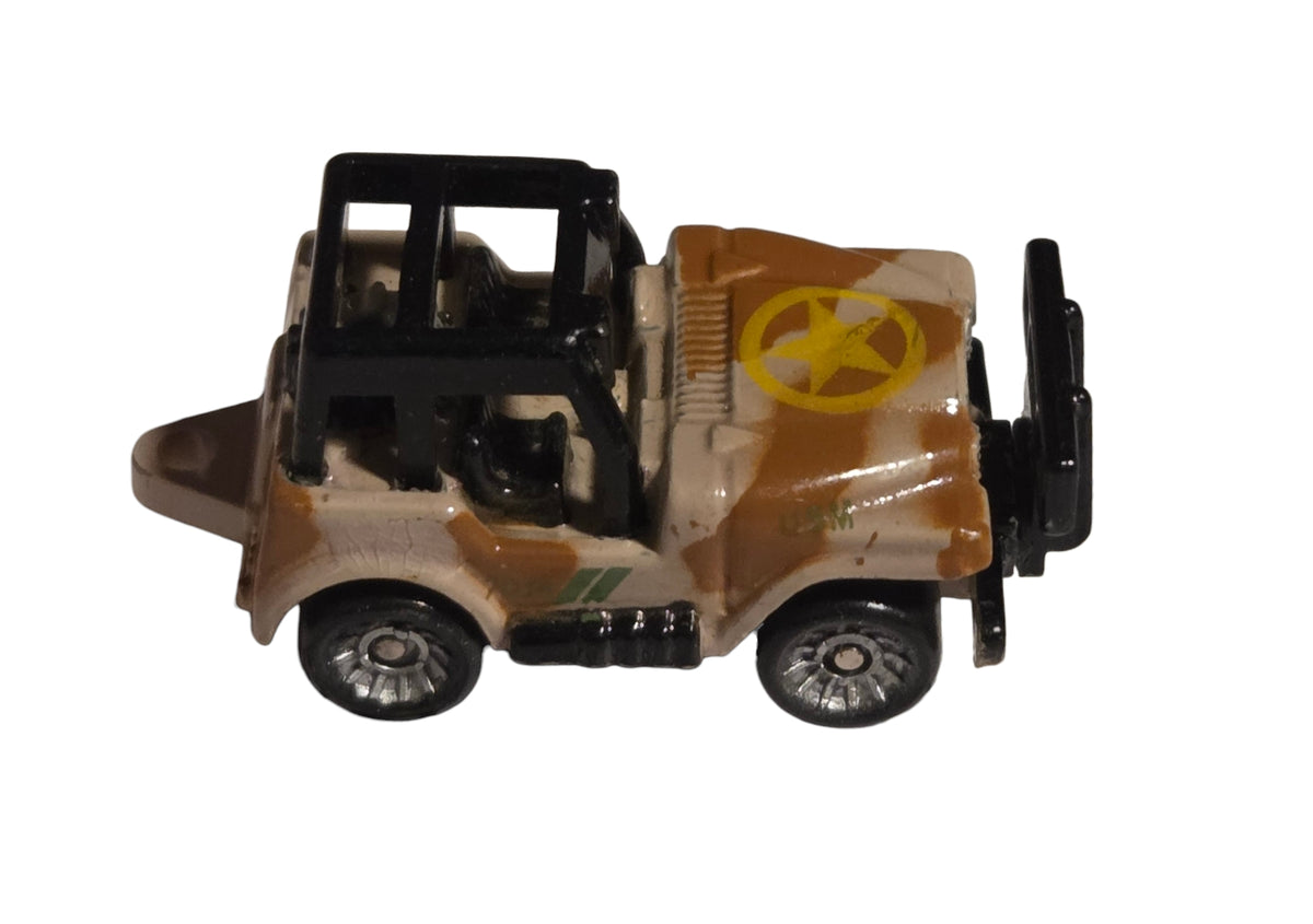 1986 Galoob Micro Machines Military Jeep 4x4 Desert Camo Vehicle