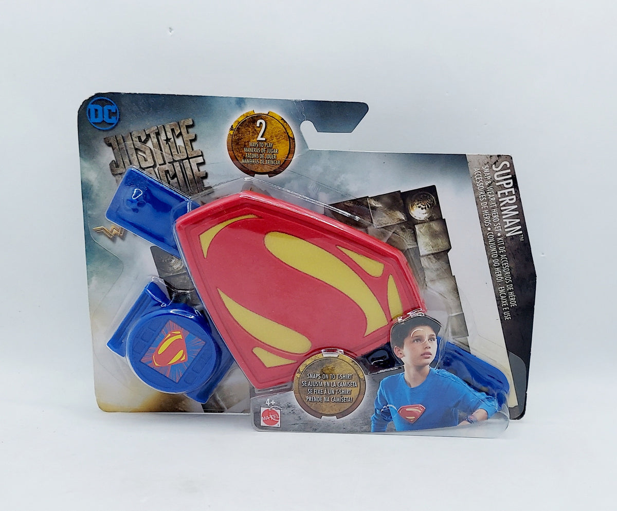2017 DC Justice League Superman Snap & Wear It Hero Set