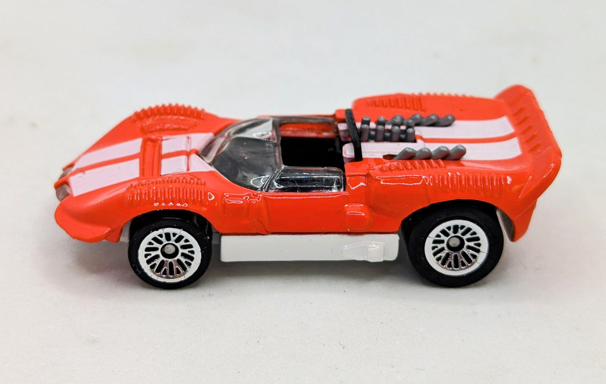 1999 Hot Wheels Chaparral 2 Diecast Car 1 of 64 - Loose