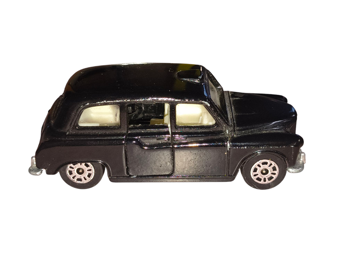 Vintage Corgi Austin London Taxi Made In Great Britain 1/32 Diecast image 2