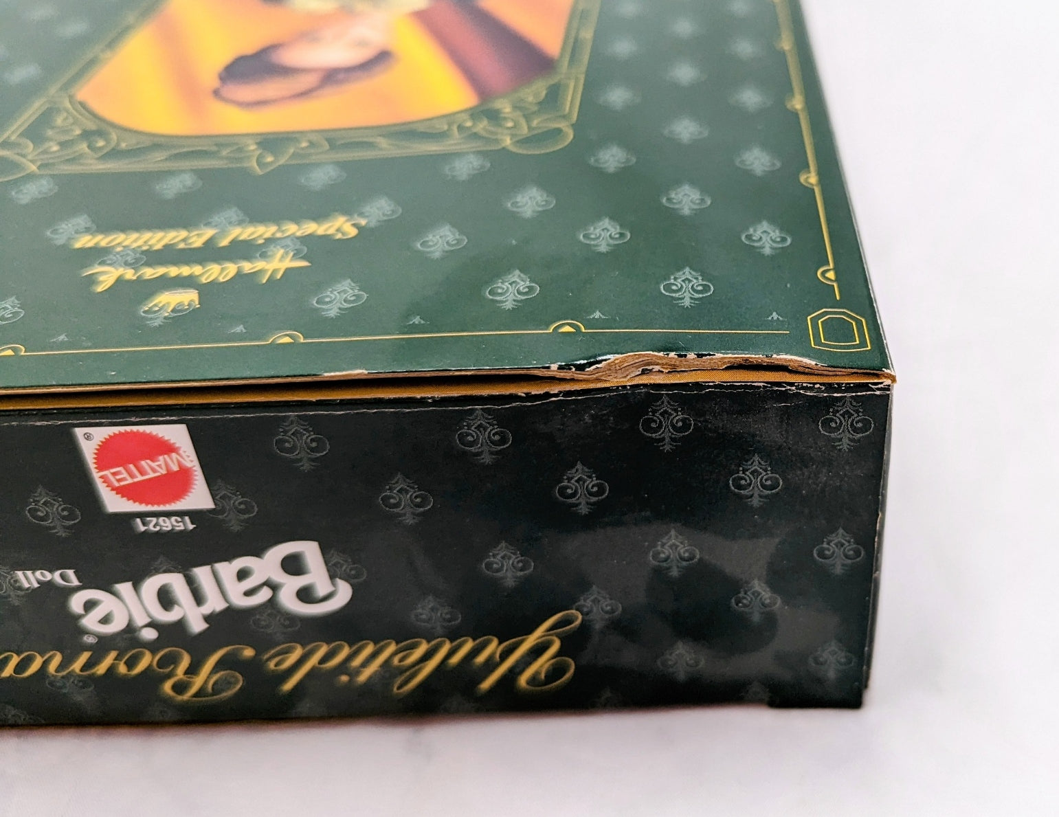 1996 Mattel Hallmark Barbie Yuletide Romance Doll Special Edition #15621 image 5