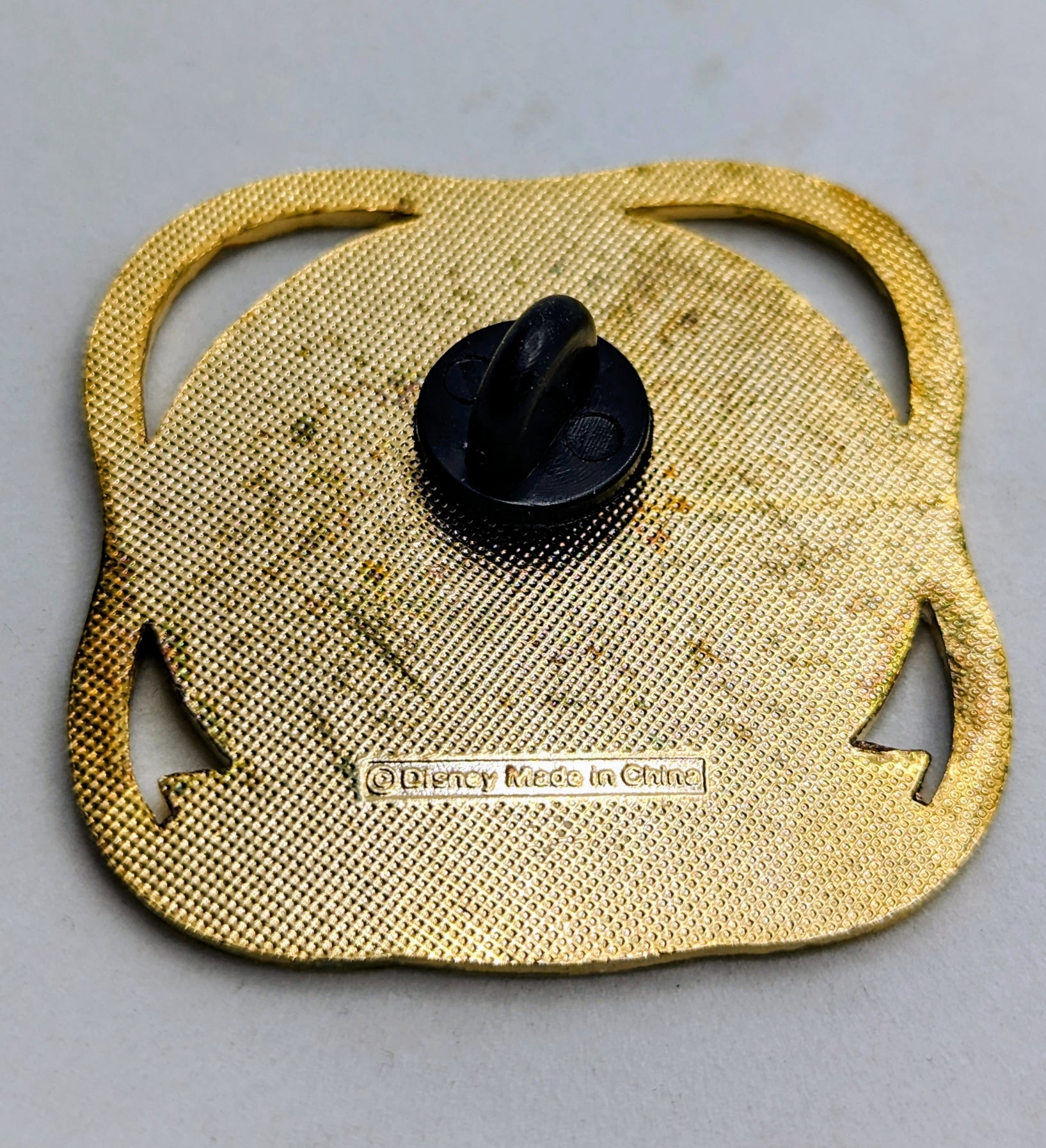Disney Mickey and Minnie Yacht & Beach Club Resort Happy Honeymoon Pin image 2