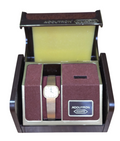 Vintage 1950s Bulova Accutron Quartz Womens Gold Watch w/ Case