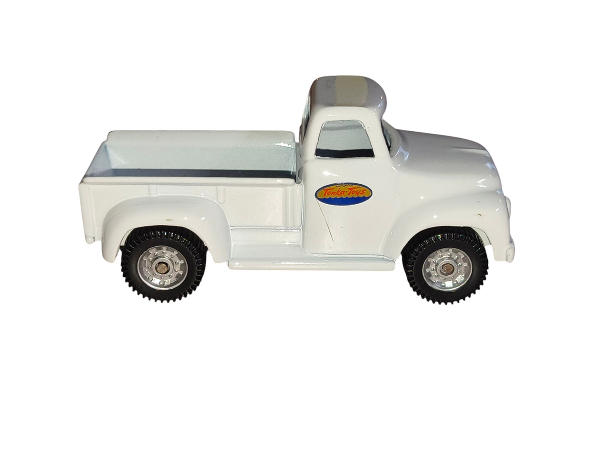 1998 Maisto Tonka Toys White Ford F100 Pickup Truck Diecast 1/64 Scale
