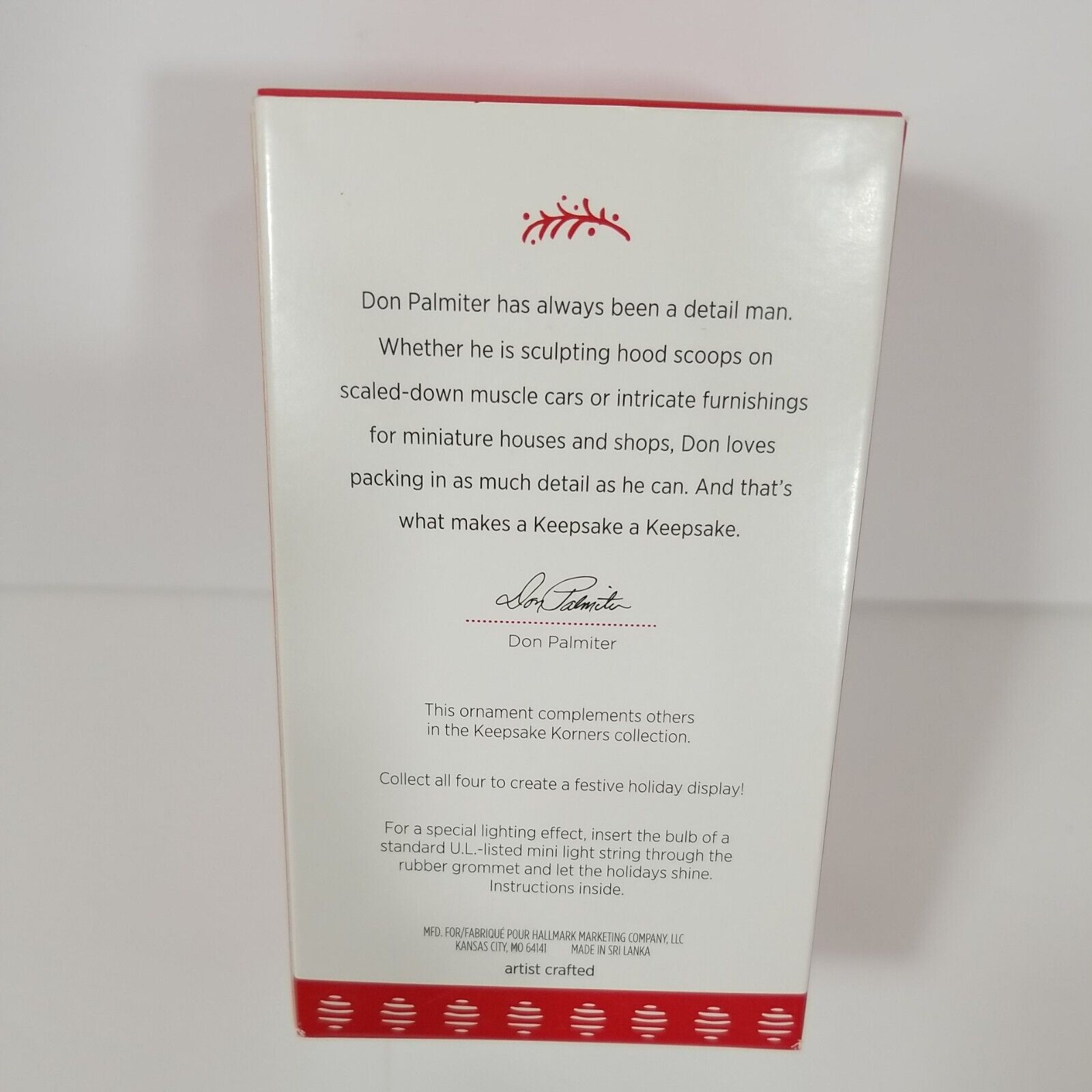 2017 Hallmark Keepsake Halls Station Ornament image 2
