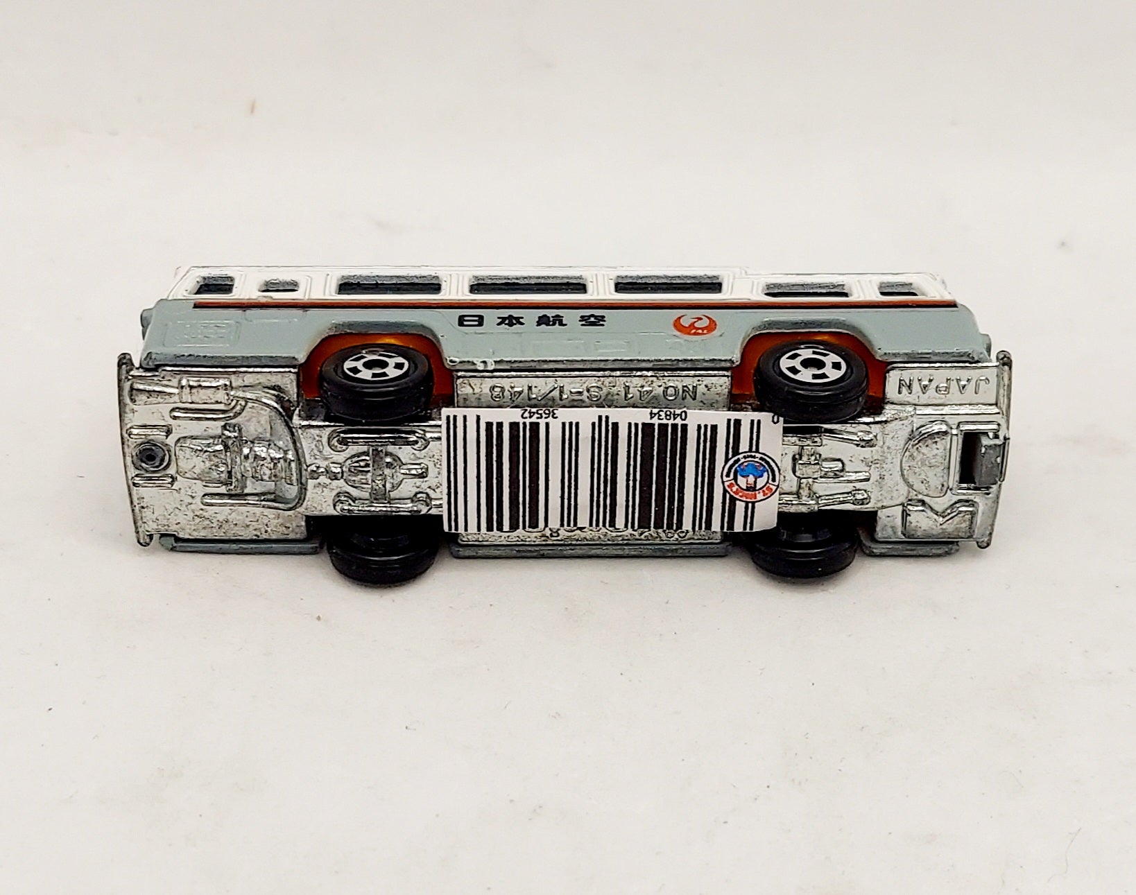 Tomica #41 FUJI Heavy Industries Semi Decker Tour Bus 1:148 Scale Vintage Japan image 4