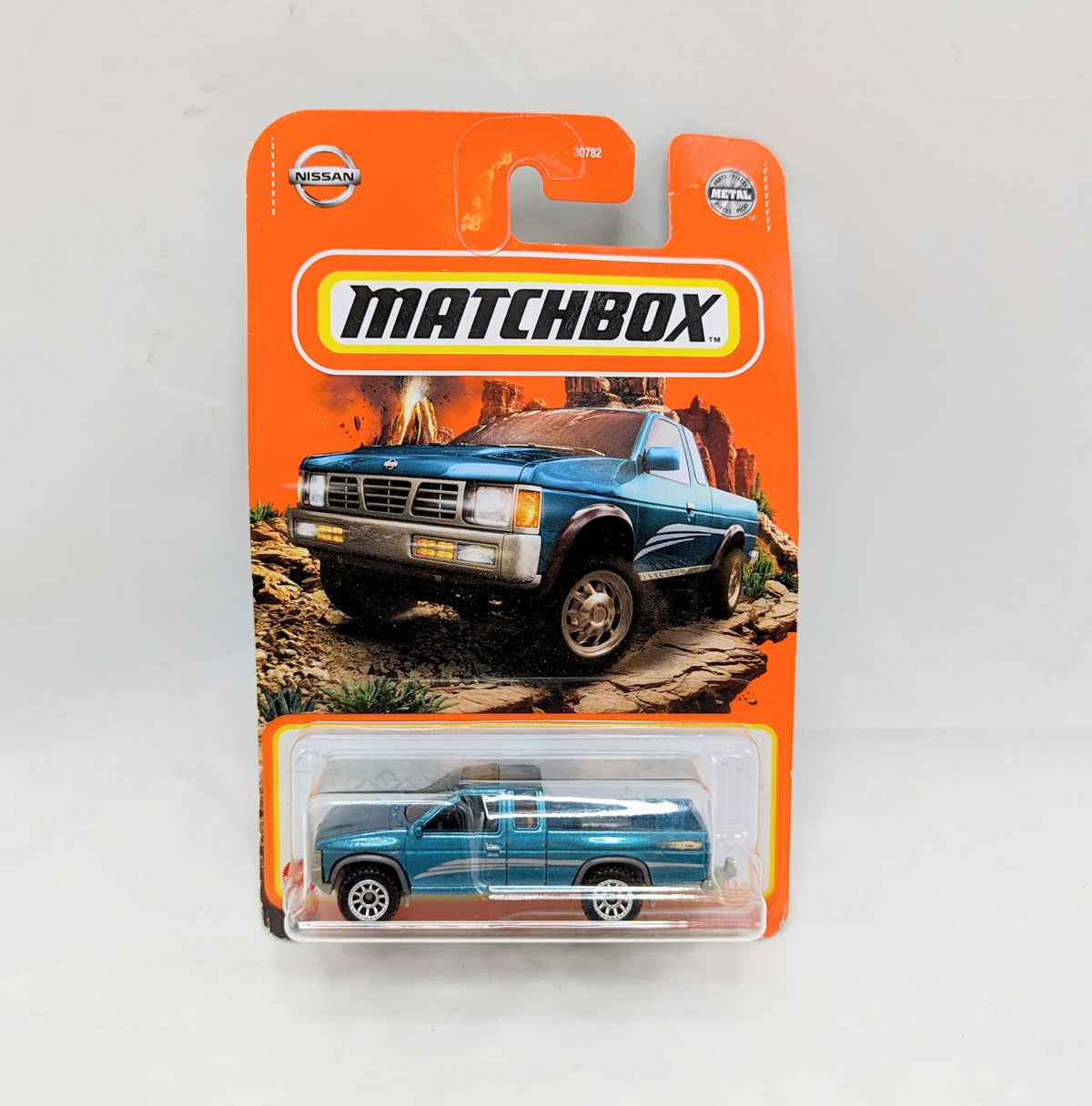2021 Matchbox '95 Nissan Hardbody (D21) 38/100