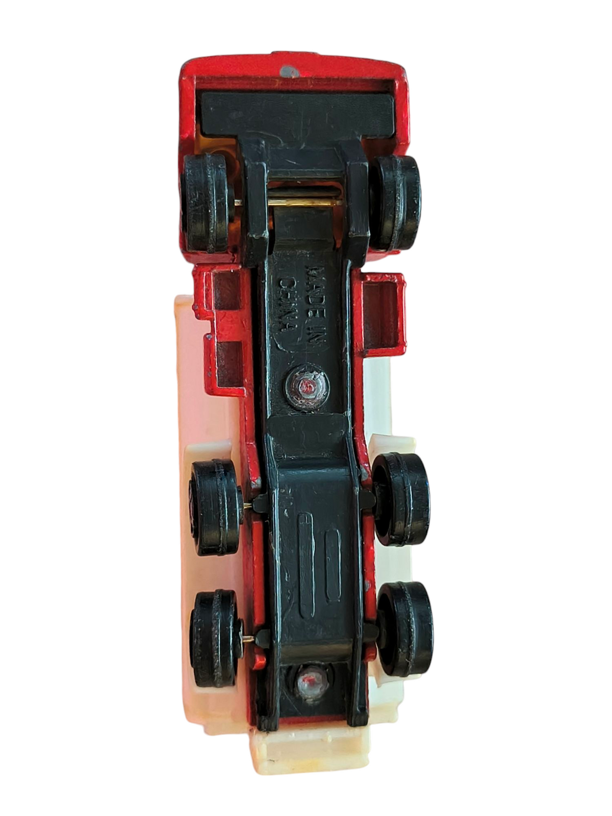 Vintage Cab Over Tanker Semi Truck Made In China Red Die-cast image 3