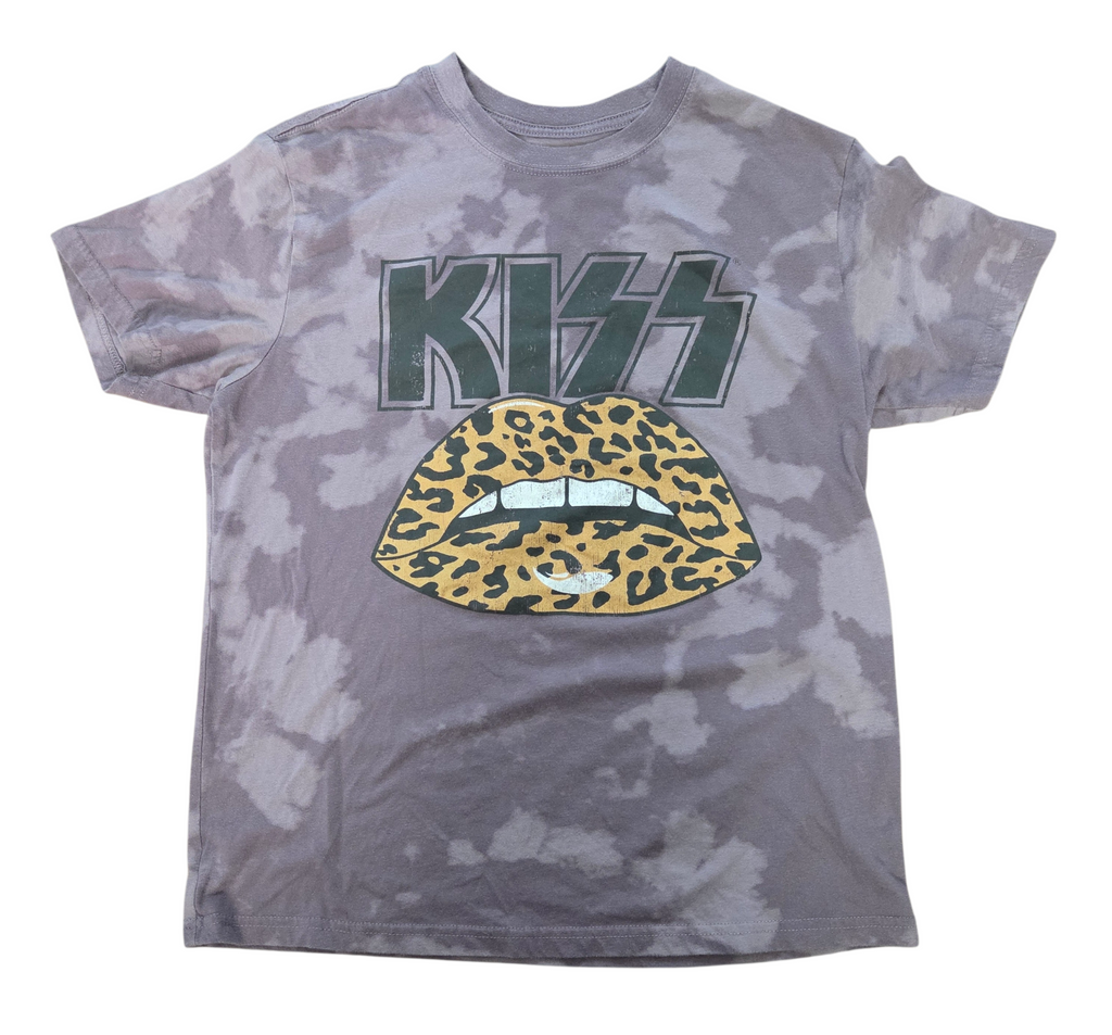 Kiss Band Leopard Print Lips Tie Dye Bleach Wash Purple Medium T-Shirt