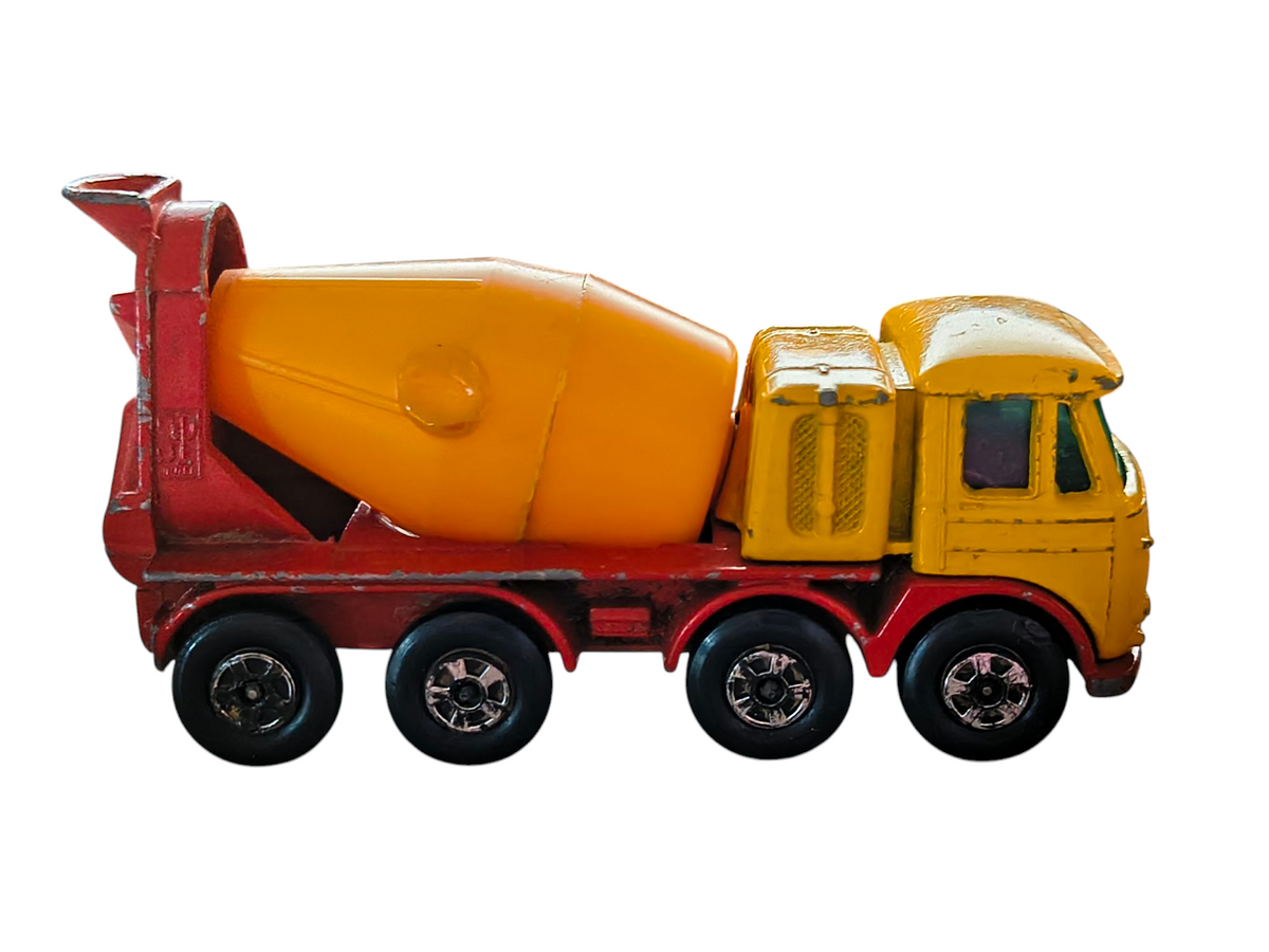 1968 Matchbox Lesney Superfast Foden Concrete Truck #21 - Damage image 2