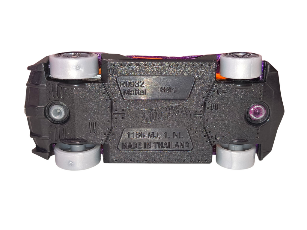 2015 Hot Wheels Nitrobot Attack Yur So Fast Multi Pack Exclusive Purple/Orange image 3