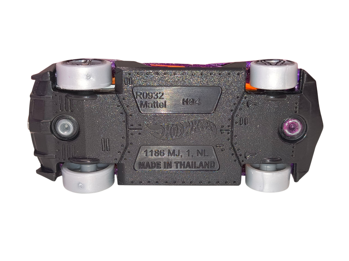 2015 Hot Wheels Nitrobot Attack Yur So Fast Multi Pack Exclusive Purple/Orange image 3