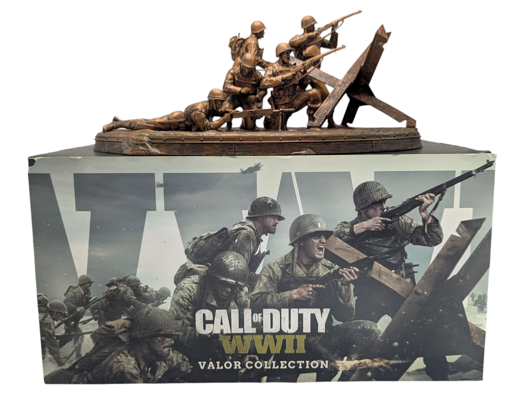 2017 Triforce Call Of Duty WWII Valor Collection Statue Only 14.5 x 8 x 6 image 4