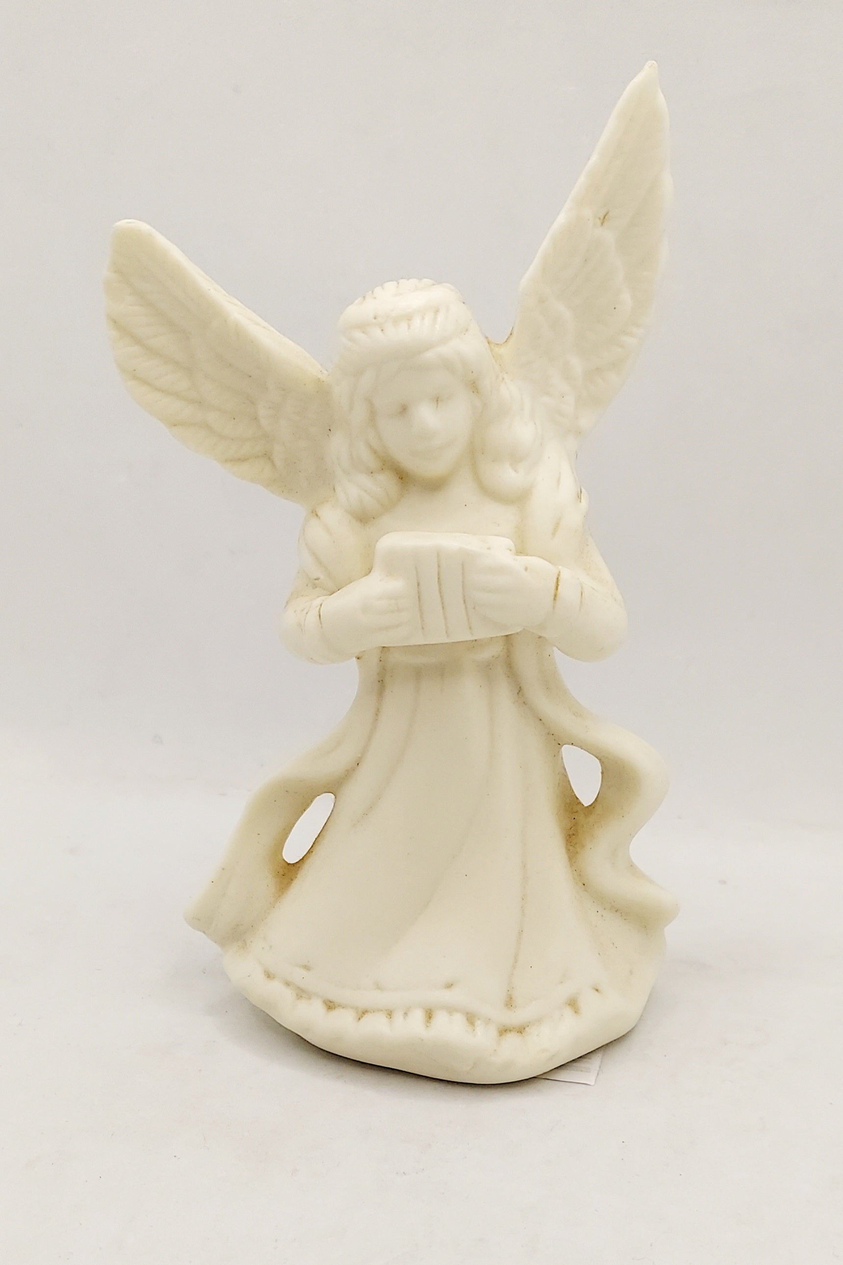 Vintage Porcelain Angel Playing A Flute Figurine Made In China