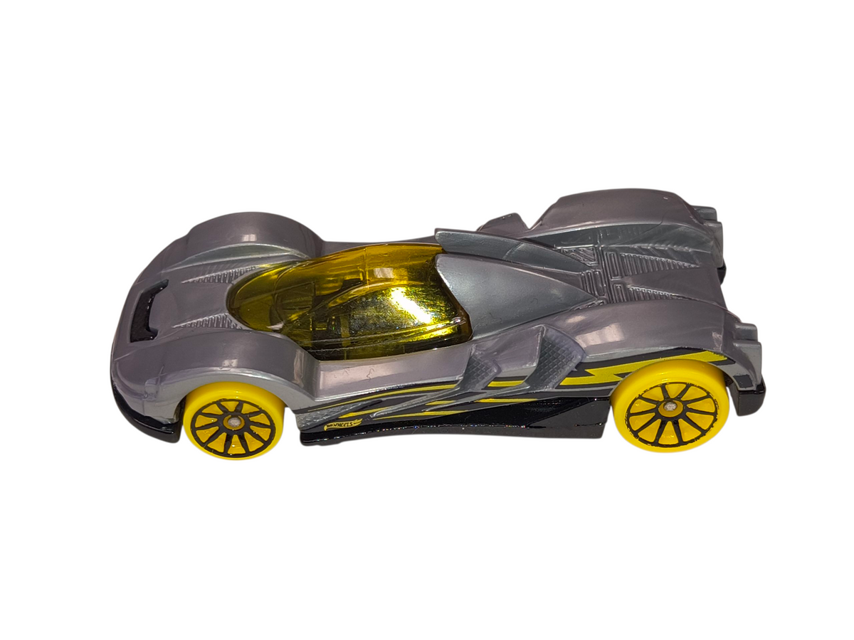 2014 Hot Wheels Nitrobot Attack Teegray Gray Yellow Lightning 1/64 image 2