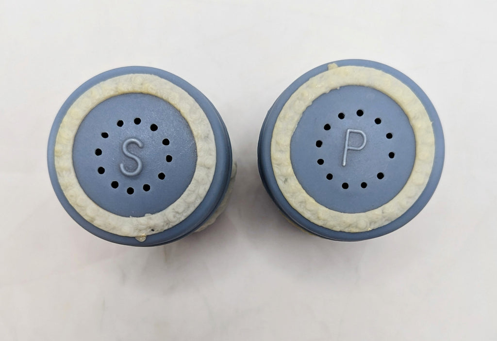 Vintage American Wedgewood Style Plastic Salt & Pepper Shakers image 4