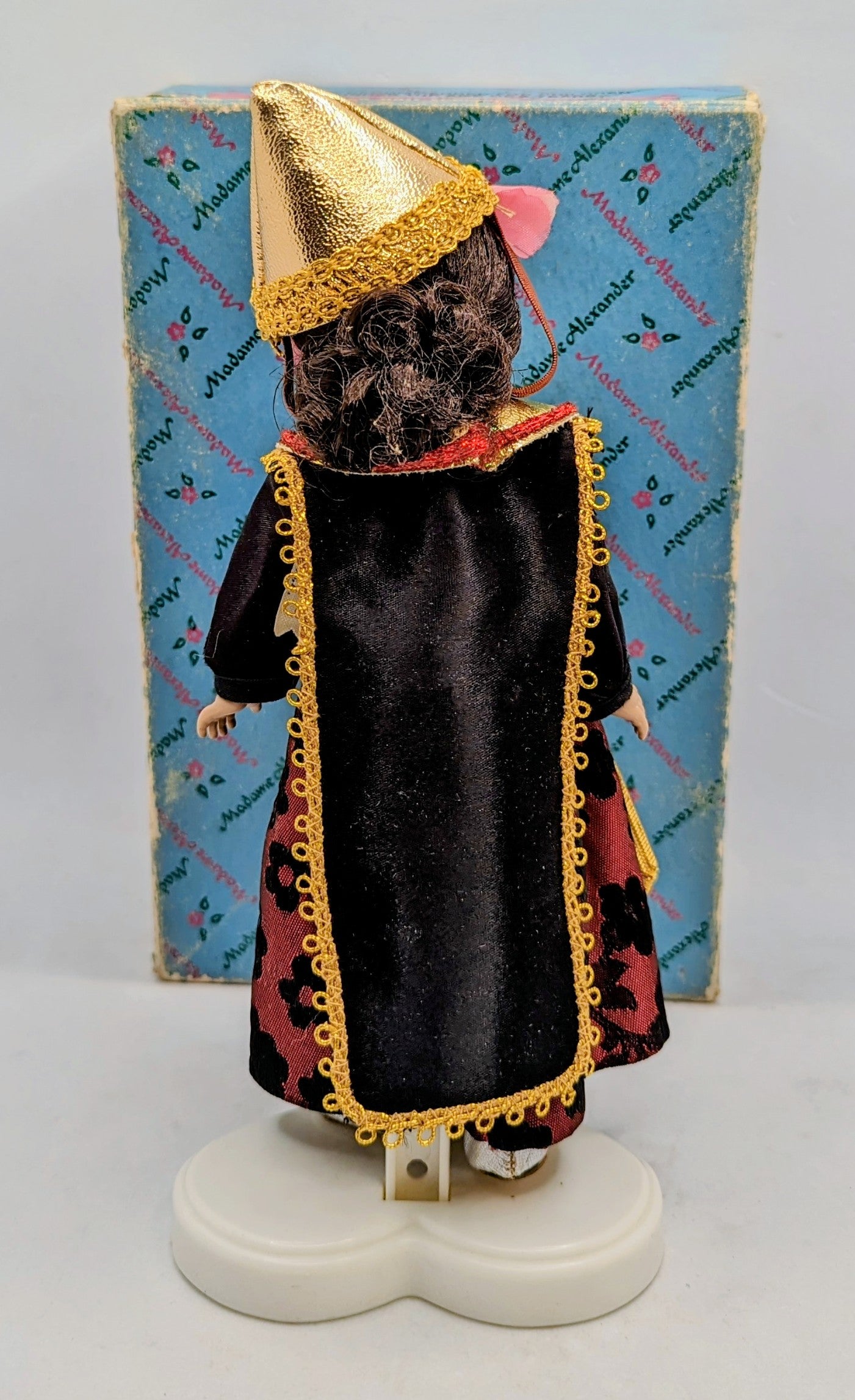 Vintage Madame Alexander Indonesia Girl Doll 579 8" image 4