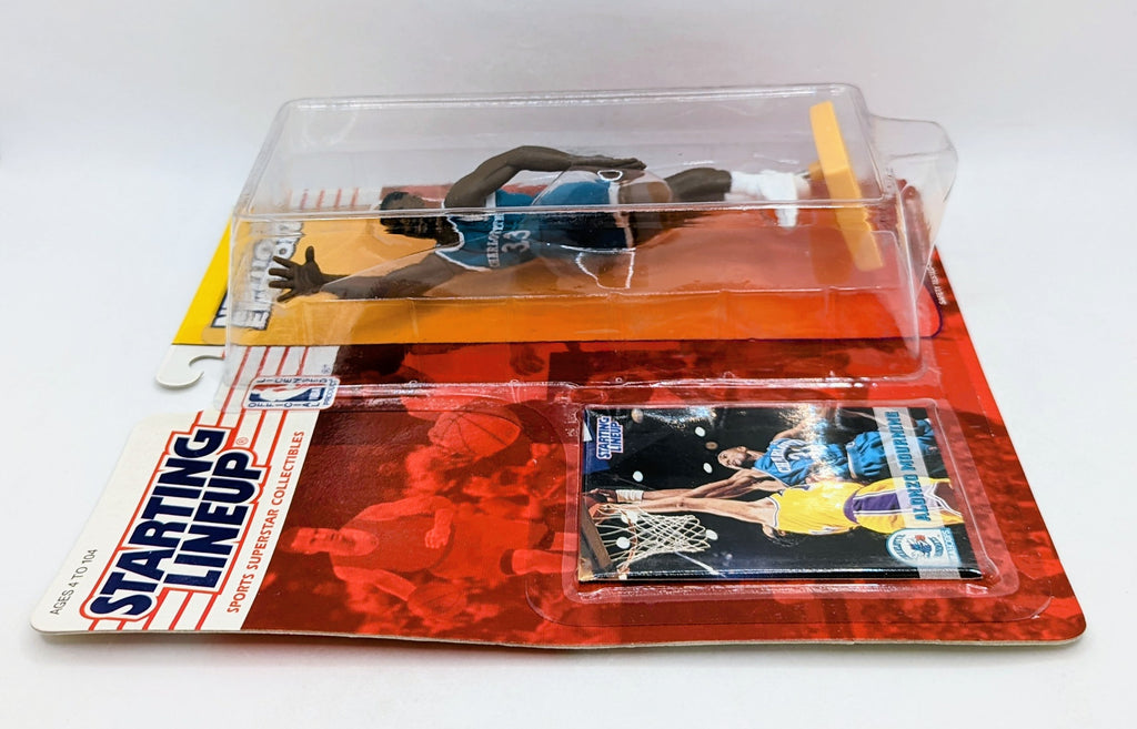 1994 Starting Lineup Alonzo Mourning #33 Charlotte Hornets Figure image 3