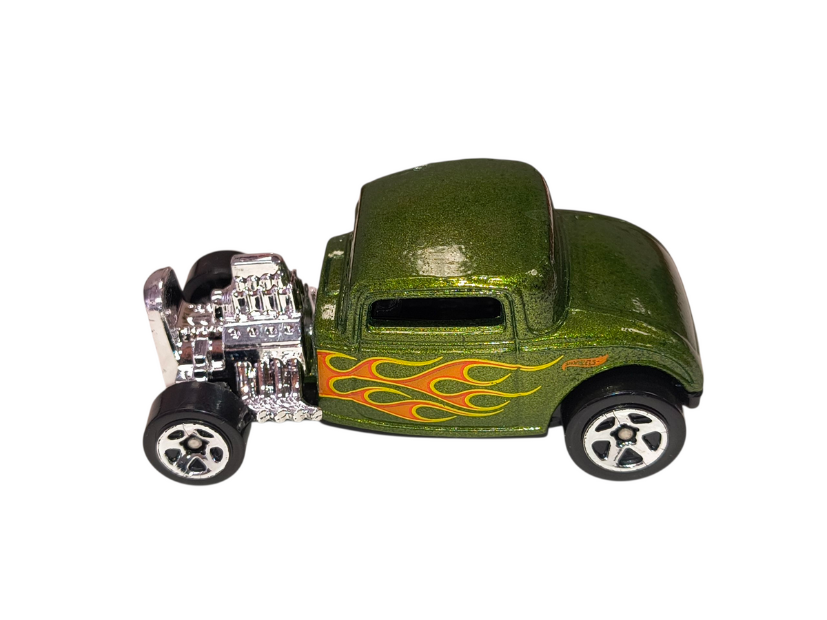2015 Mattel Hot Wheels '32 Ford Green Orange Flames From Flashfire 5-pack 1/64 image 2