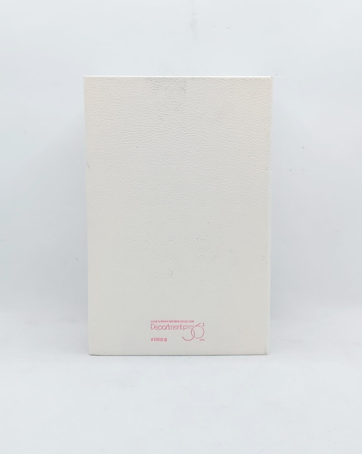 Department 56 Snowbunnies A Tisket, A Tasket Figurine image 3