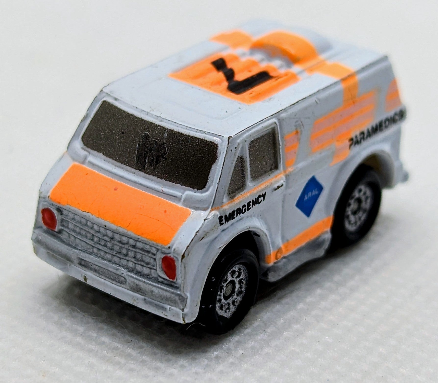 1986 Galoob Micro Machines Dodge Ambulance Paramedics Aral