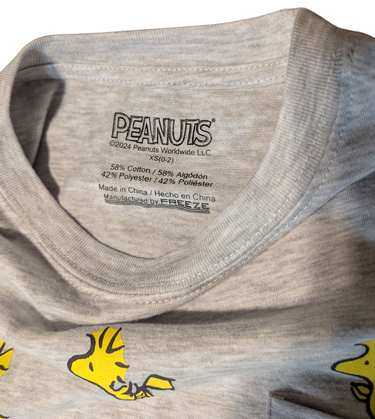 Freeze Peanuts Snoopy Woodstock Lucy Charlie Brown Women’s 0-2 XS Pocket T-Shirt image 3