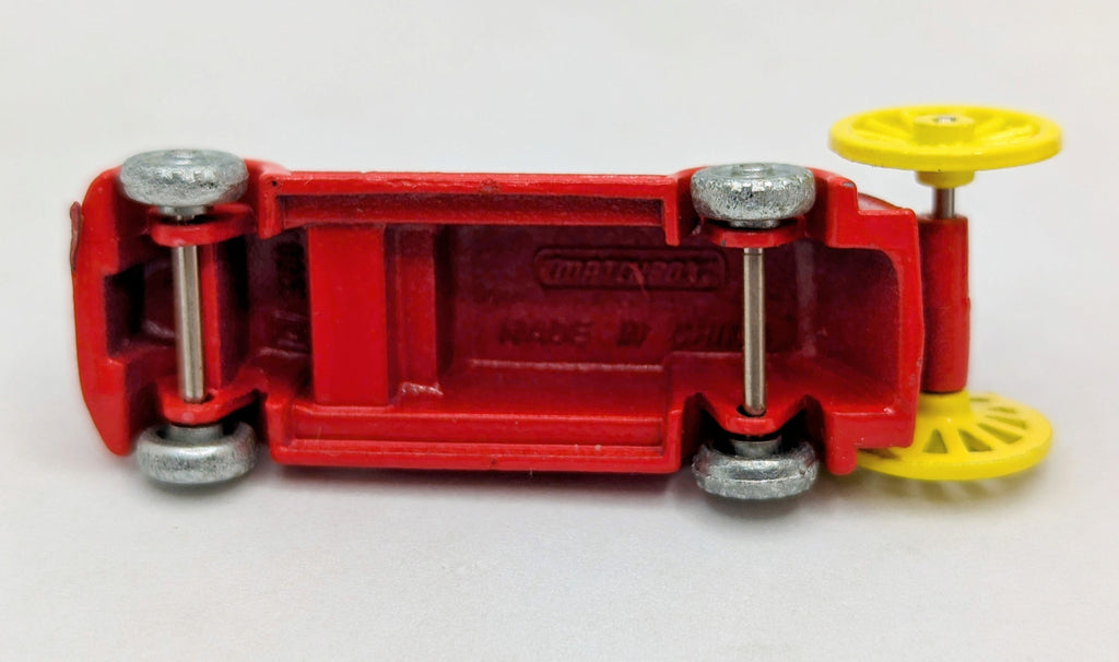 1988 Matchbox Series No. 9 Firetruck Diecast With Box image 3