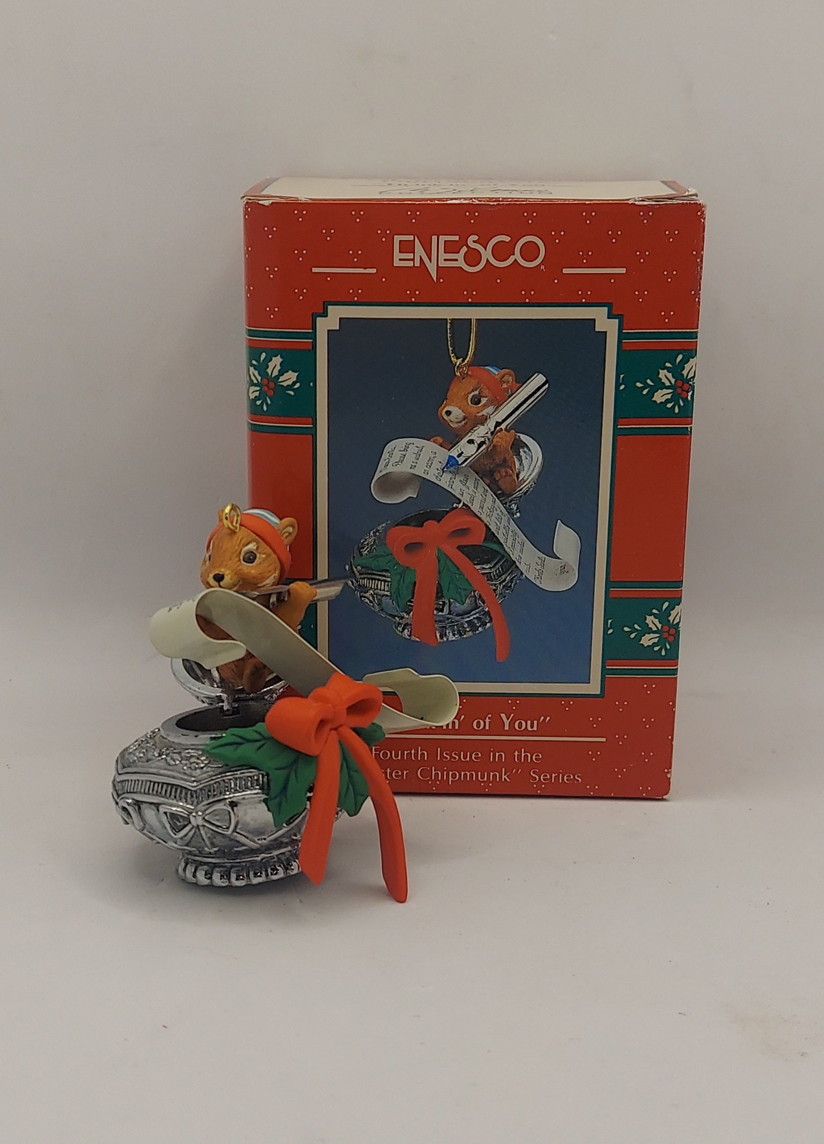 1990 Enesco Treasury Fourth in Chester Chipmunk Series Th-ink-in Of You Ornament