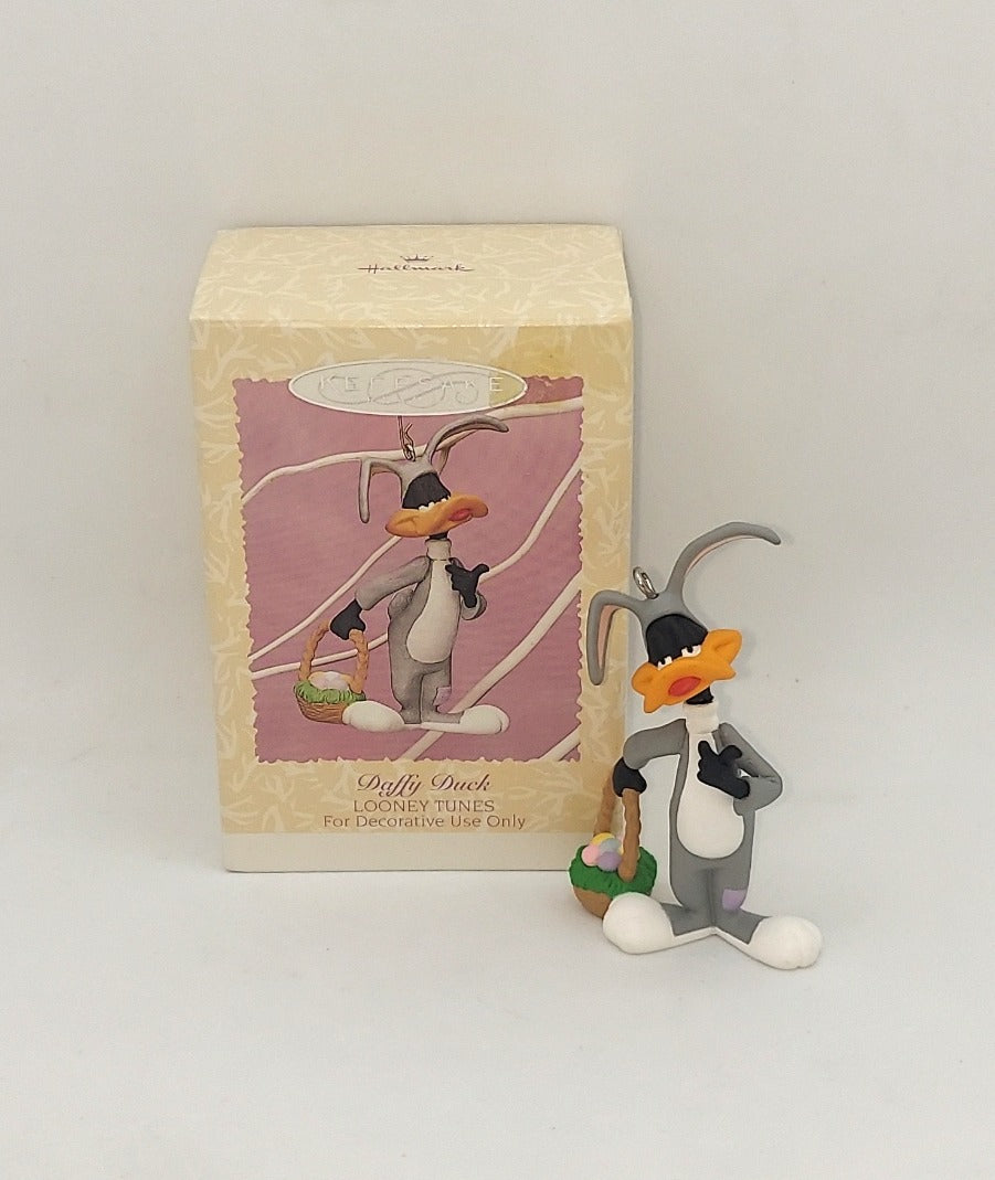 1996 Hallmark Easter Daffy Duck Keepsake Ornament