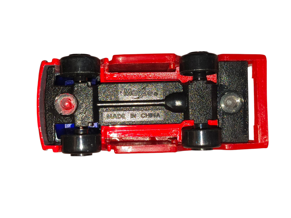 2011 Maisto Fresh Metal Mercedes-Benenz LN2 Fire Departmt Pumper Truck 1:64 image 3